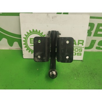 Recambio de enganche remolque para ford transit courier ambiente referencia OEM IAM 2486905  