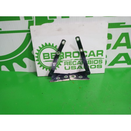 Recambio de bisagras capot para volkswagen golf iii berlina (1h1) 1.9 diesel referencia OEM IAM 1H0823302 / 1H0823301  