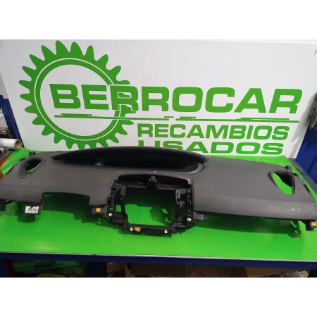 Recambio de salpicadero para renault scenic ii 1.5 dci diesel referencia OEM IAM 8200494115  