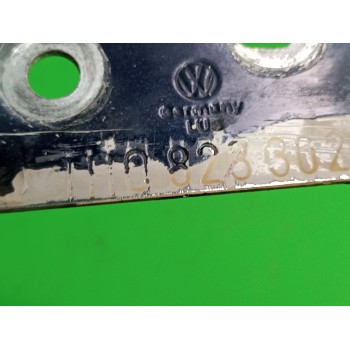 Recambio de bisagras capot para volkswagen golf iii berlina (1h1) 1.9 diesel referencia OEM IAM 1H0823302 / 1H0823301  