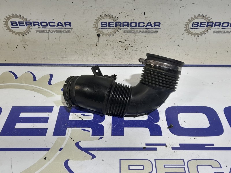 Recambio de tubo admision para opel insignia berlina referencia OEM IAM E10942A01  