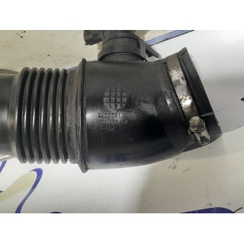 Recambio de tubo admision para opel insignia berlina referencia OEM IAM E10942A01  