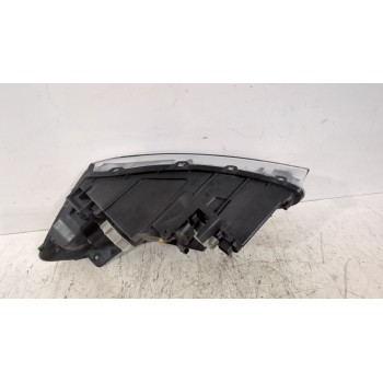 Recambio de faro derecho para kia cee´d hatchback (ed) 1.6 crdi 90 referencia OEM IAM 921021H000  