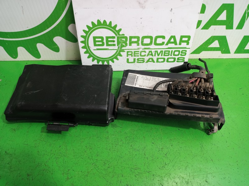 Recambio de caja reles / fusibles para seat ibiza (6l1) 1.4 16v referencia OEM IAM 6Q0937550  