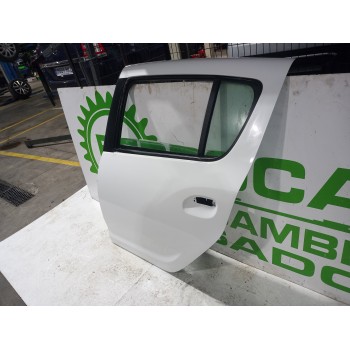 Recambio de puerta trasera izquierda para dacia sandero laureate referencia OEM IAM 821018232R  