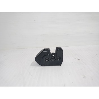 Recambio de cerradura maletero / porton para land rover discovery 4 tdv6 hse referencia OEM IAM 51247016048  