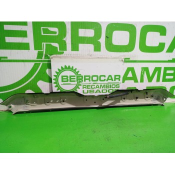 Recambio de travesaño superior para kia sorento i (jc) 2.5 crdi referencia OEM IAM 641033E100  