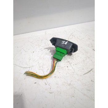 Recambio de mando elevalunas delantero izquierdo para peugeot 107 (pm_, pn_) 1.4 hdi referencia OEM IAM 6554KZ  