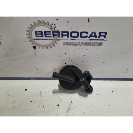 Recambio de decantador de aceite para volkswagen polo (9n1) 1.2 referencia OEM IAM 03D103765A  