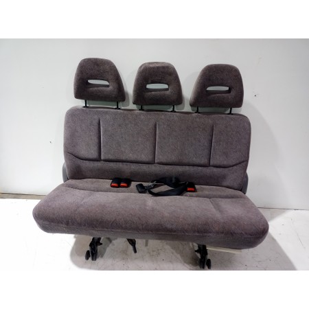 Recambio de asientos tercera fila para chrysler voyager (gs) 2.5 td family referencia OEM IAM ASIENTOS TERCERA FILA  