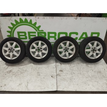 JUEGO LLANTAS 1M0601025K 