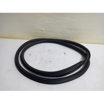 Recambio de goma contorno para opel grandland x design line referencia OEM IAM 9815017480  