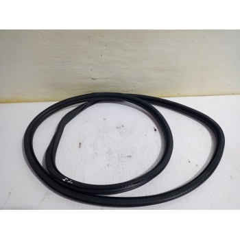 Recambio de goma contorno para opel grandland x design line referencia OEM IAM 9815017480  