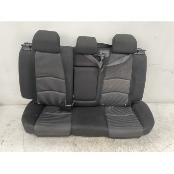 ASIENTO TRASERO BJE357200B02 