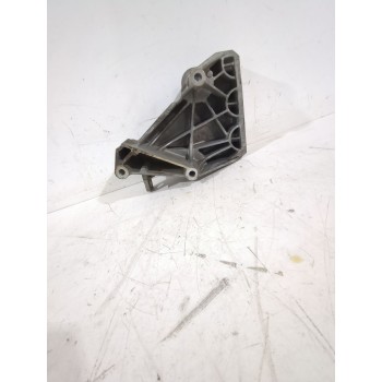 Recambio de soporte motor para volkswagen polo iv sedán (9n2, 9n4) 1.9 tdi referencia OEM IAM 038199207  