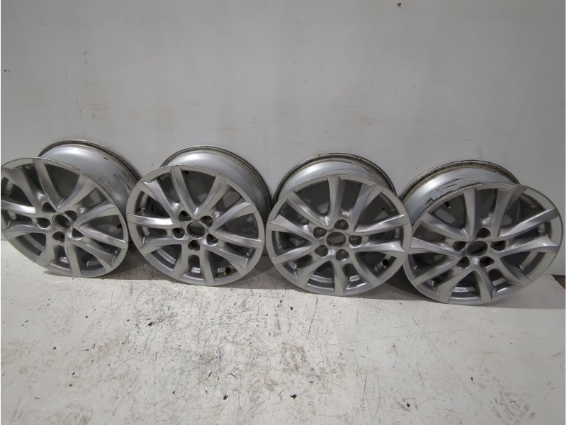 Recambio de juego llantas para mazda 3 lim. () center-line referencia OEM IAM 9965D06560  