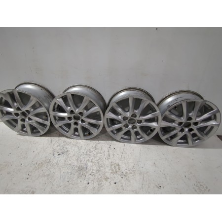 Recambio de juego llantas para mazda 3 lim. () center-line referencia OEM IAM 9965D06560  