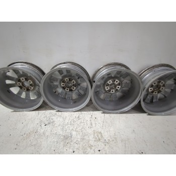 Recambio de juego llantas para mazda 3 lim. () center-line referencia OEM IAM 9965D06560  