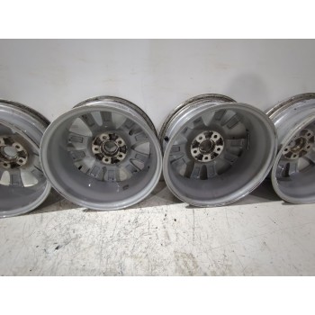 Recambio de juego llantas para mazda 3 lim. () center-line referencia OEM IAM 9965D06560  