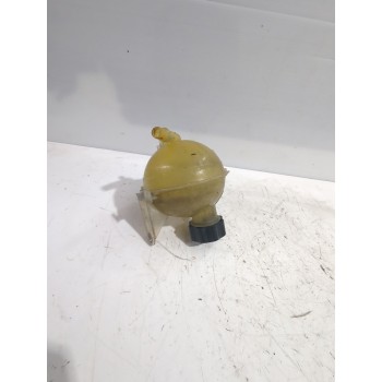 Recambio de deposito expansion para peugeot 107 (pm_, pn_) 1.4 hdi referencia OEM IAM 1323G1  