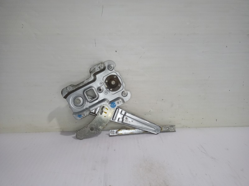 Recambio de elevalunas trasero izquierdo para nissan micra (k12e) acenta referencia OEM IAM 82721AX110  