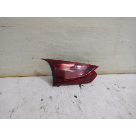 Recambio de piloto trasero izquierdo interior para mazda 3 lim. () center-line referencia OEM IAM BJF1513G0B  