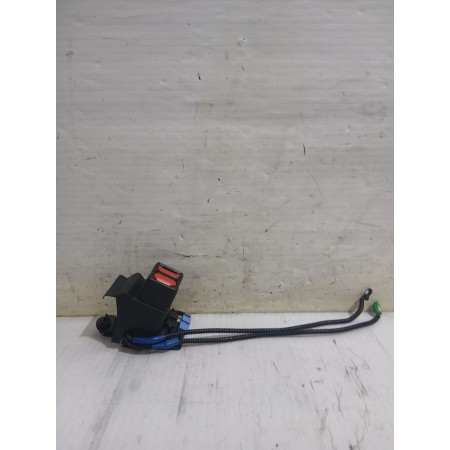 Recambio de enganche cinturon trasero izquierdo para toyota rav 4 v (_a5_, _h5_) 2.0 (mxaa52) referencia OEM IAM 7348042100C0  