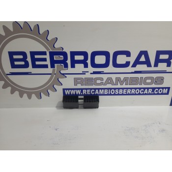 Recambio de rejilla paragolpes central para suzuki swift berlina (mz) 1.3 16v cat referencia OEM IAM 7361062J00  