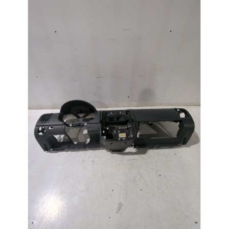 Recambio de salpicadero para volkswagen polo iv sedán (9n2, 9n4) 1.9 tdi referencia OEM IAM 6Q1857003  