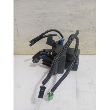 Recambio de enganche cinturon trasero izquierdo para toyota rav 4 v (_a5_, _h5_) 2.0 (mxaa52) referencia OEM IAM 7348042100C0  