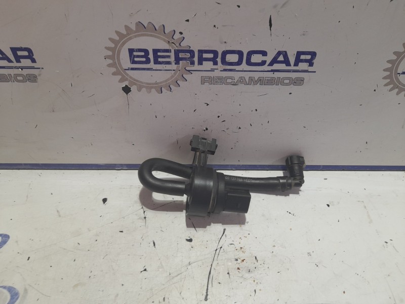 Recambio de valvula aire adicional para volkswagen polo (9n1) 1.2 referencia OEM IAM 6Q0133519A  