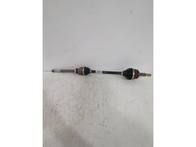 Recambio de transmision delantera derecha para peugeot rifter 1.5 bluehdi 100 referencia OEM IAM 1667425780  