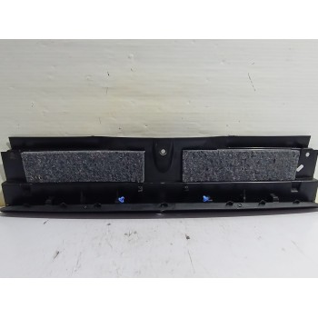 Recambio de moldura maletero para opel grandland x design line referencia OEM IAM YP00019277  