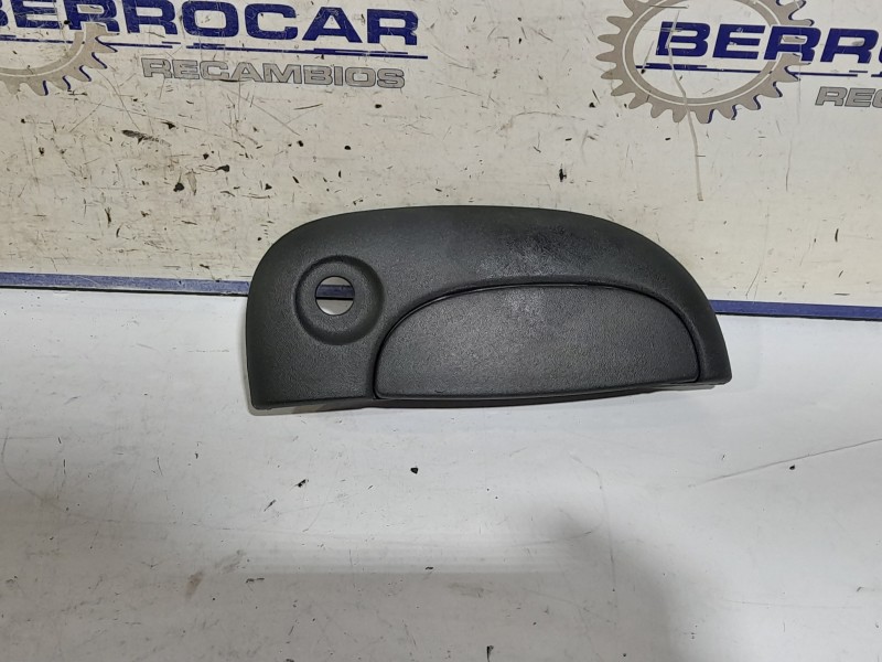 Recambio de maneta exterior delantera derecha para renault kangoo (f/kc0) referencia OEM IAM 7700354479  