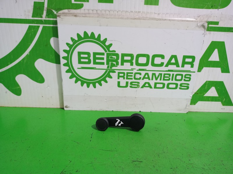 Recambio de maneta elevalunas trasera izquierda para ford fiesta (cbk) ambiente referencia OEM IAM 1197838  