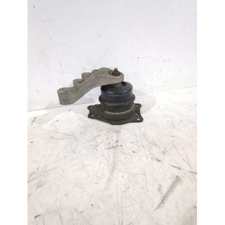 Recambio de soporte motor para volkswagen polo iv sedán (9n2, 9n4) 1.9 tdi referencia OEM IAM 6Q0199185  