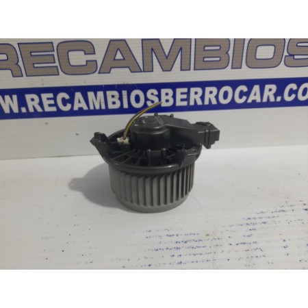 Recambio de motor calefaccion para suzuki swift berlina (mz) 1.3 16v cat referencia OEM IAM AV2727000311  