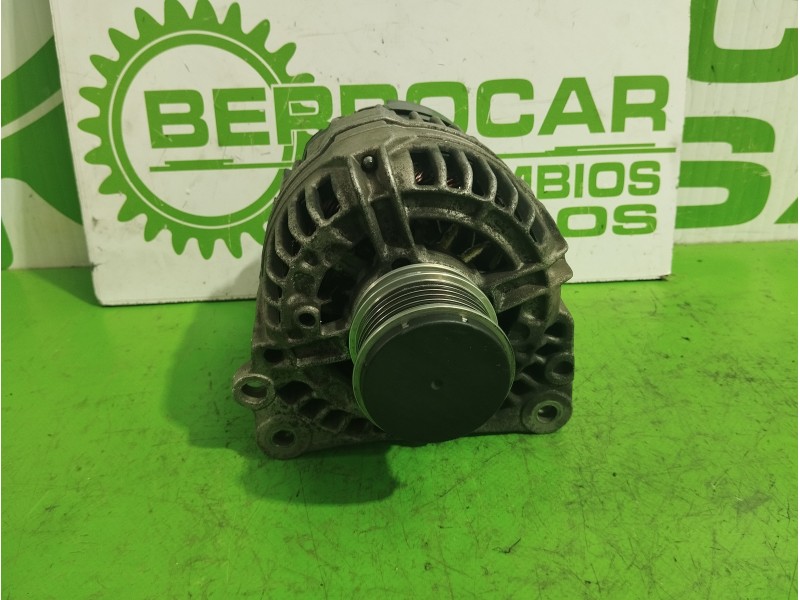 Recambio de alternador para seat ibiza (6l1) 1.9 tdi referencia OEM IAM 038903023L  