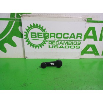 Recambio de maneta elevalunas trasera derecha para ford fiesta (cbk) ambiente referencia OEM IAM 1197838  