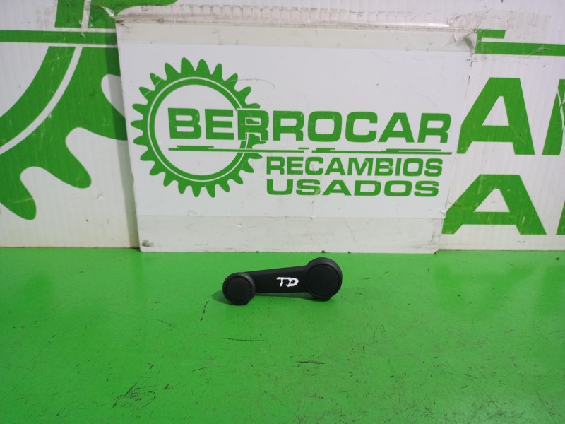 Recambio de maneta elevalunas trasera derecha para ford fiesta (cbk) ambiente referencia OEM IAM 1197838  