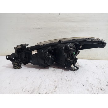 Recambio de faro derecho para mazda 3 lim. () center-line referencia OEM IAM BHR1510K0A  