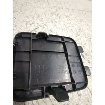 Recambio de moldura para mazda 3 lim. () center-line referencia OEM IAM BHN968962  