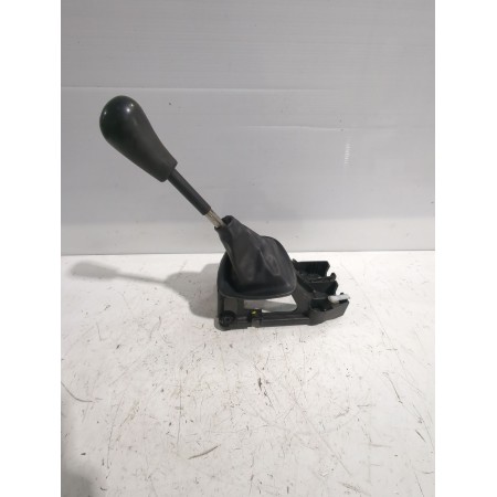 Recambio de palanca cambio para peugeot 107 (pm_, pn_) 1.4 hdi referencia OEM IAM 2400AG  