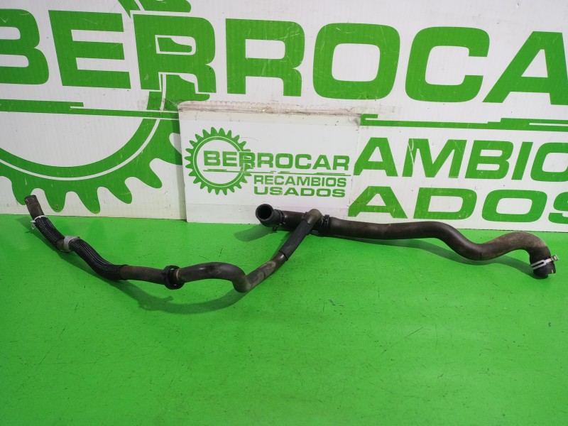 Recambio de tubo para dacia sandero laureate referencia OEM IAM 215019439R  