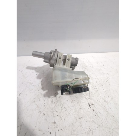 Recambio de bomba freno para peugeot 107 (pm_, pn_) 1.4 hdi referencia OEM IAM 4601R3  