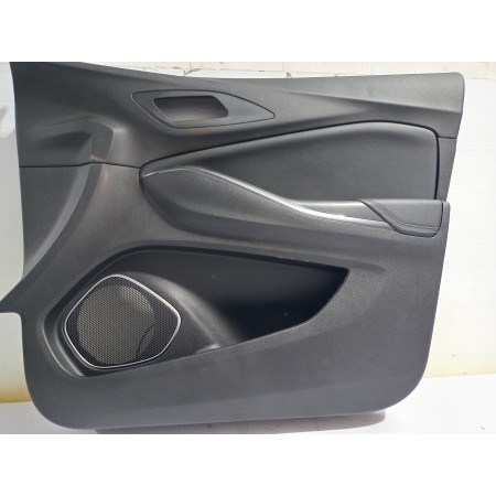 Recambio de guarnecido puerta delantera derecha para opel grandland x design line referencia OEM IAM A37860948  