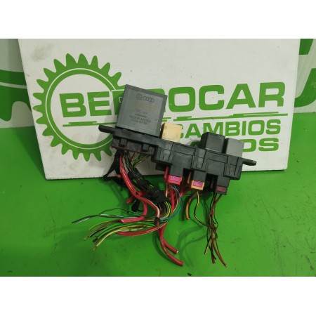Recambio de caja reles / fusibles para seat toledo (1m2) 1.9 tdi referencia OEM IAM 8L0941822  
