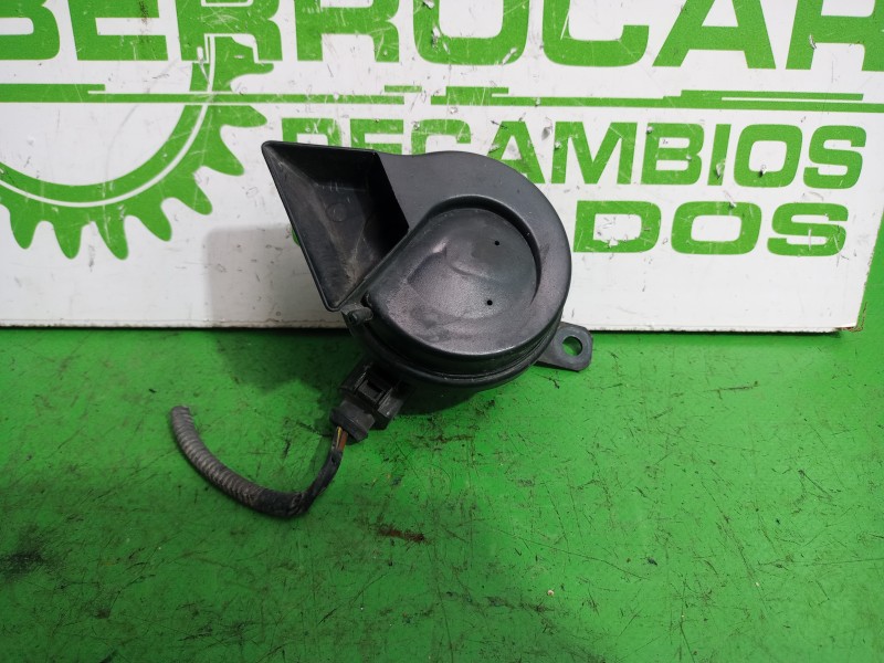Recambio de claxon para seat ibiza (6l1) 1.4 16v referencia OEM IAM E1000233  