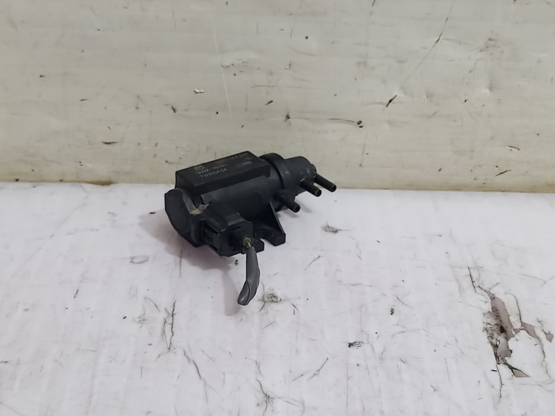 Recambio de valvula aire adicional para mazda 3 lim. () center-line referencia OEM IAM SH0218741  