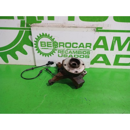 Recambio de mangueta delantera derecha para dacia sandero laureate referencia OEM IAM 400143444R  